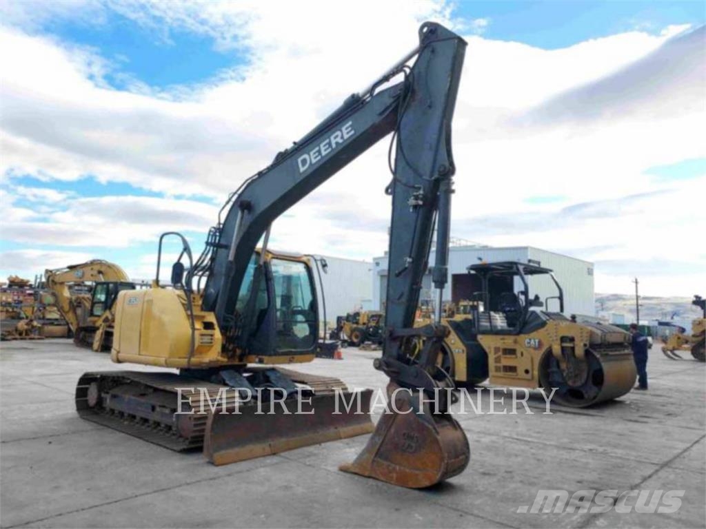 John Deere 135D Bagri goseničarji