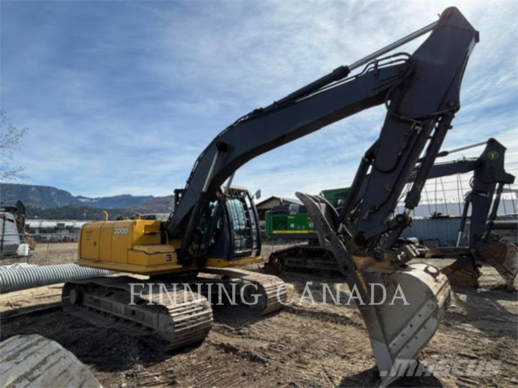 John Deere 200D Crawler excavators