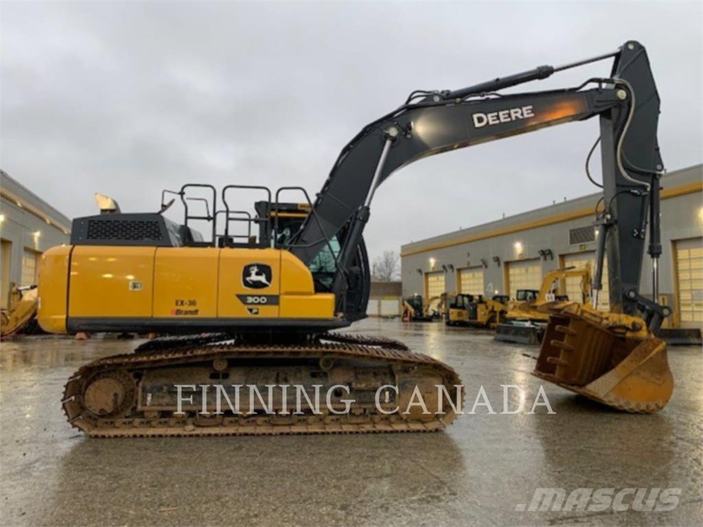 John Deere 300P حفارات زحافة