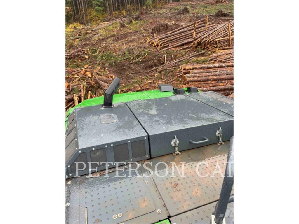 John Deere 3156G Kombinované stroje
