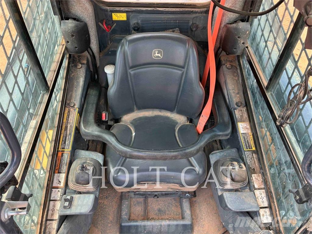 John Deere 325G Nakladalci goseničarji