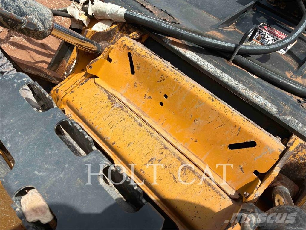 John Deere 325G Nakladalci goseničarji