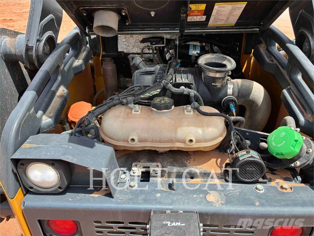 John Deere 325G Nakladalci goseničarji
