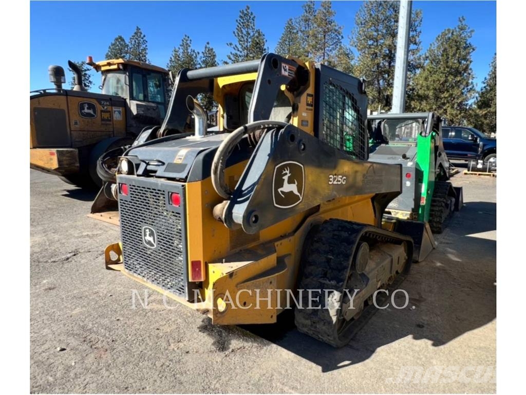 John Deere 325G 滑移装载机