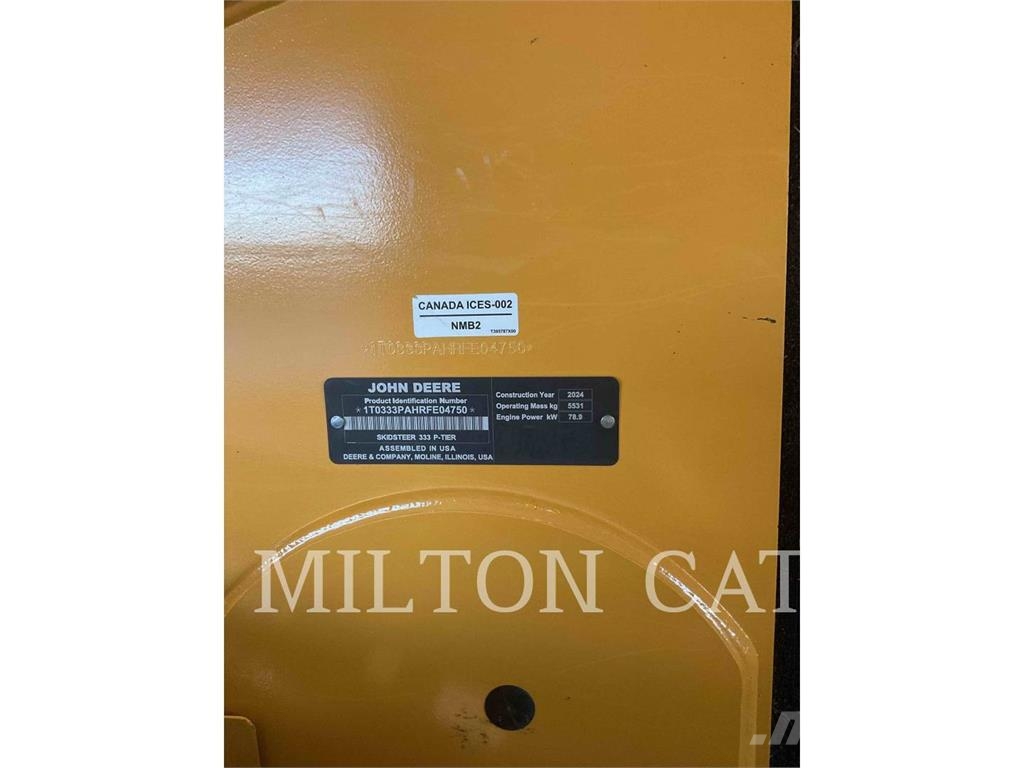 John Deere 333 P Lánctalpas homlokrakodók
