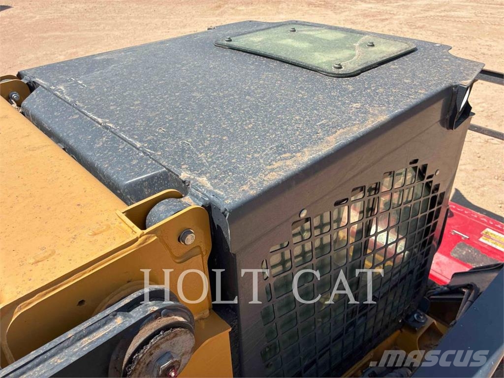 John Deere 333G Nakladalci goseničarji
