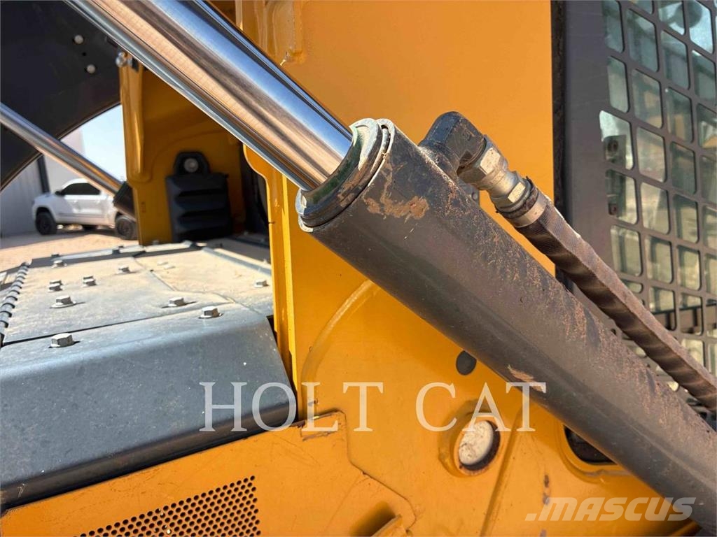 John Deere 333G Nakladalci goseničarji