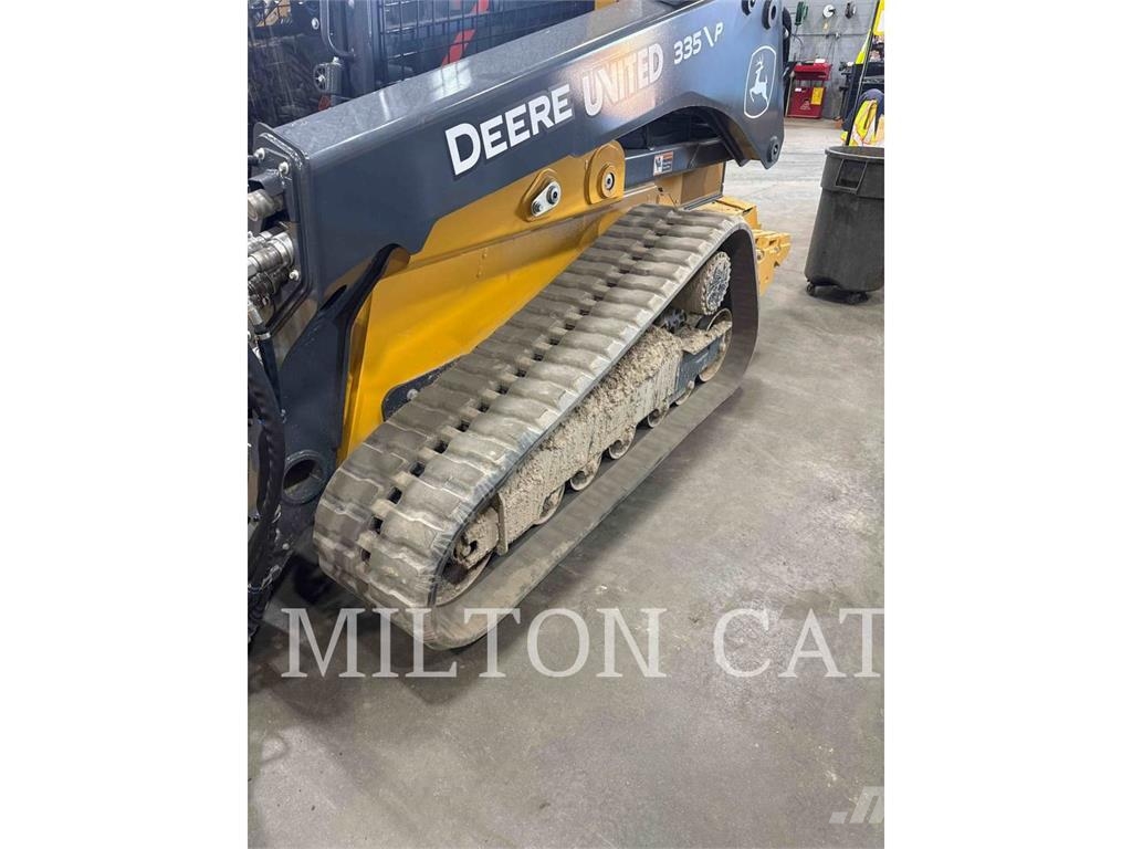 John Deere 335 P-TIER Lánctalpas kotrók