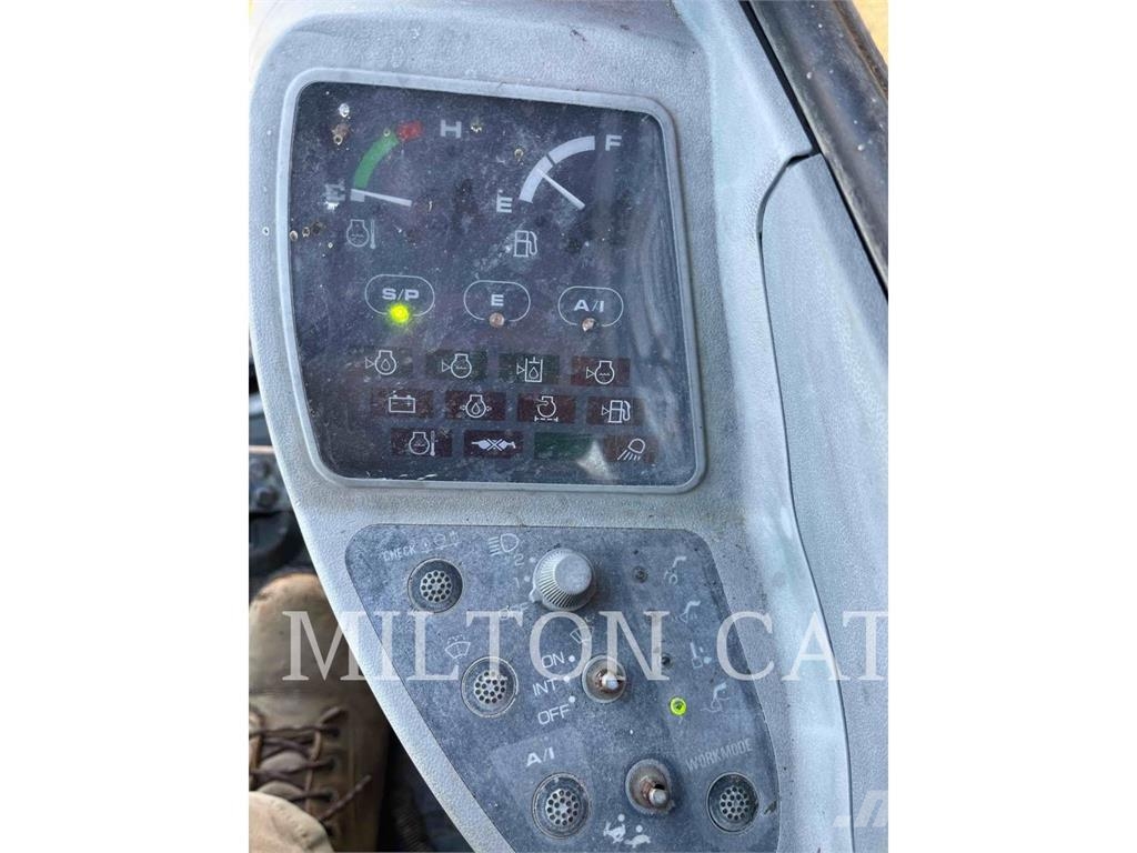 John Deere 600C LC Raupenbagger
