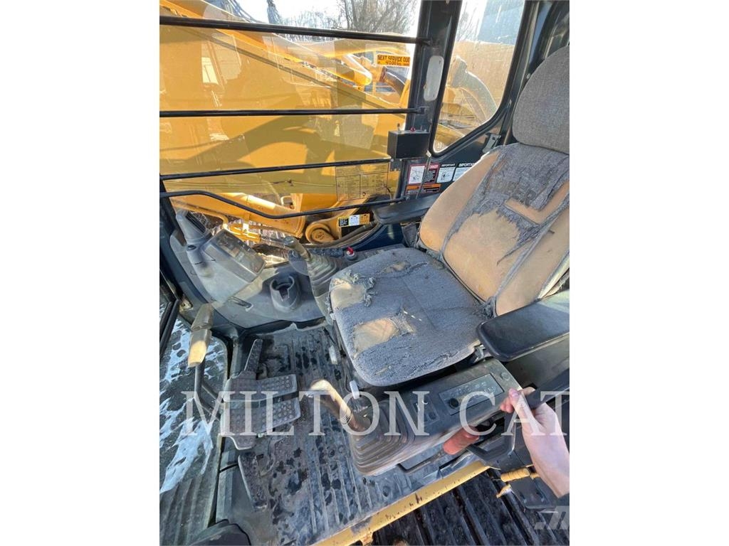 John Deere 600C LC Raupenbagger