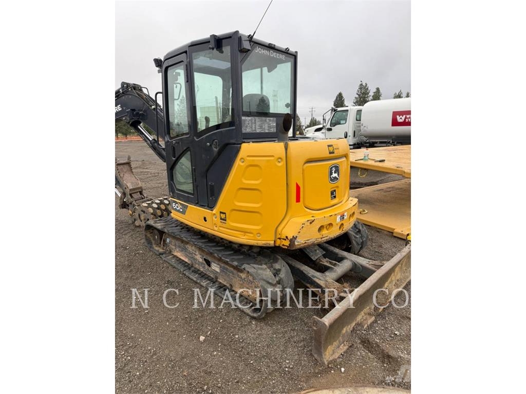 John Deere 60G Gravemaskiner på larvebånd