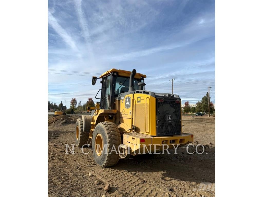John Deere 624P Kolesni nakladalci