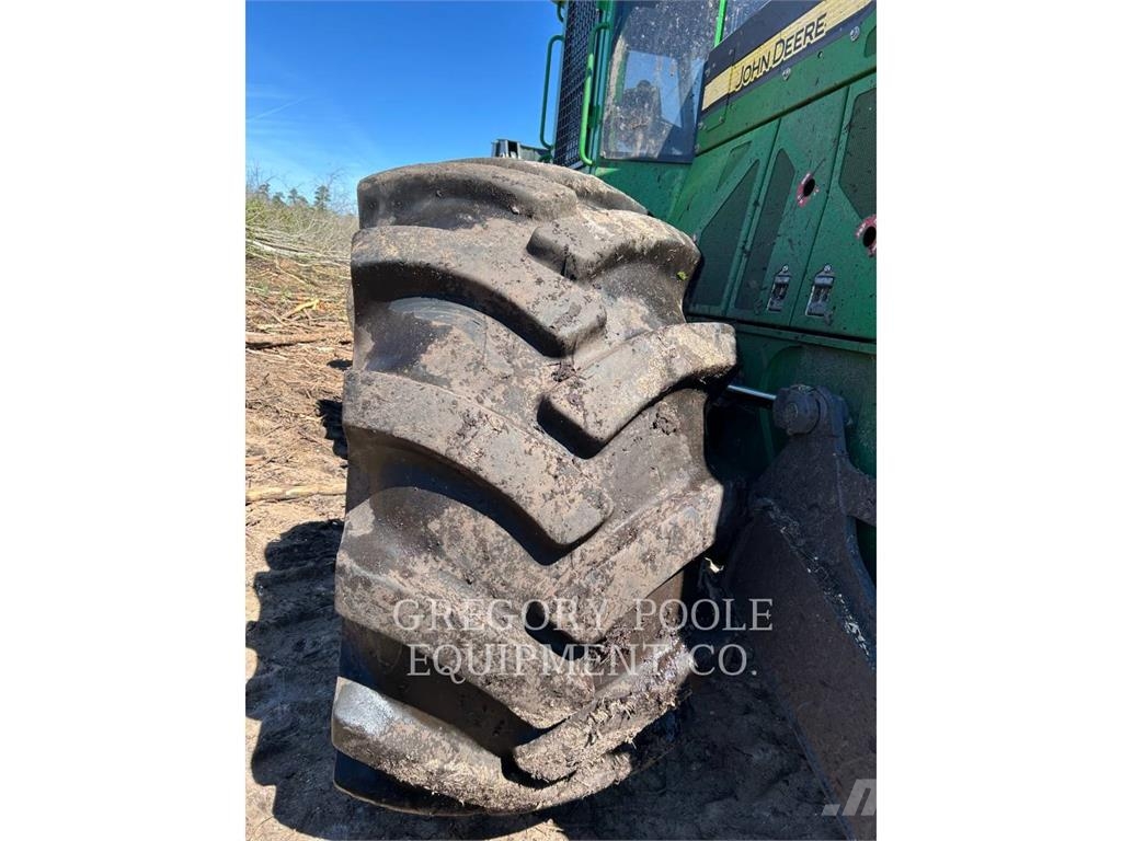 John Deere 648L II Stammholzschlepper
