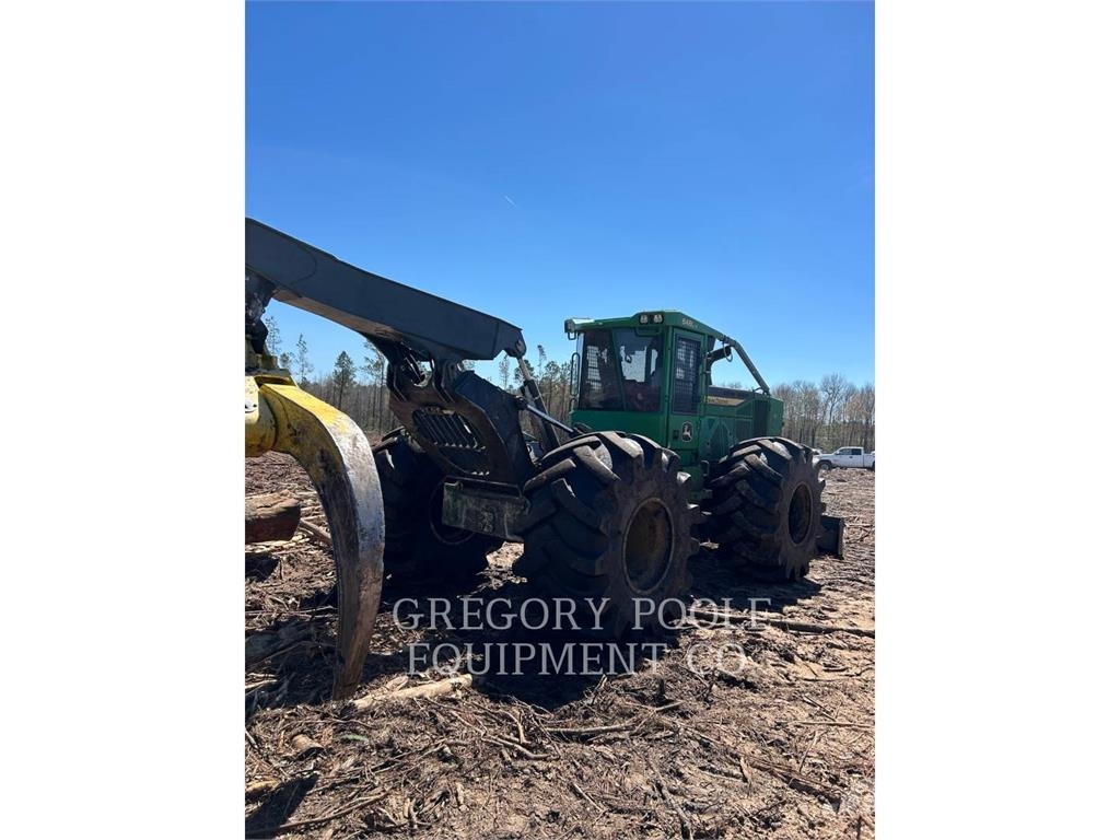John Deere 648L II Stammholzschlepper