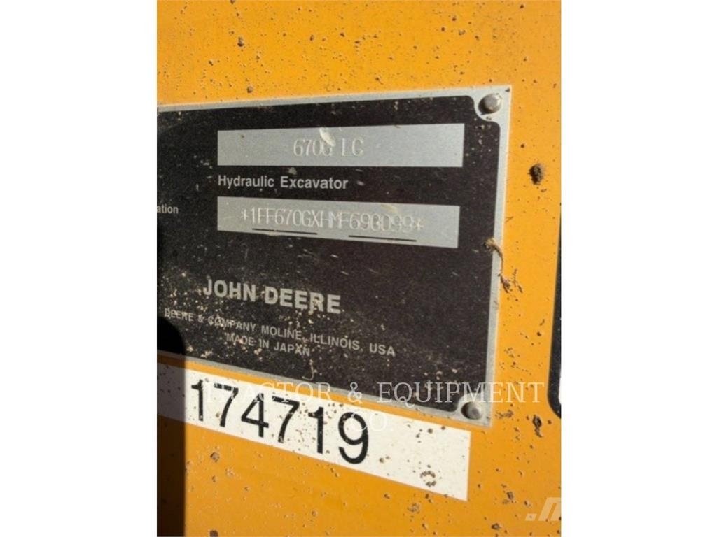 John Deere 670G Гусеничні екскаватори