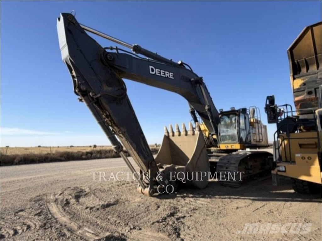 John Deere 670G Гусеничні екскаватори