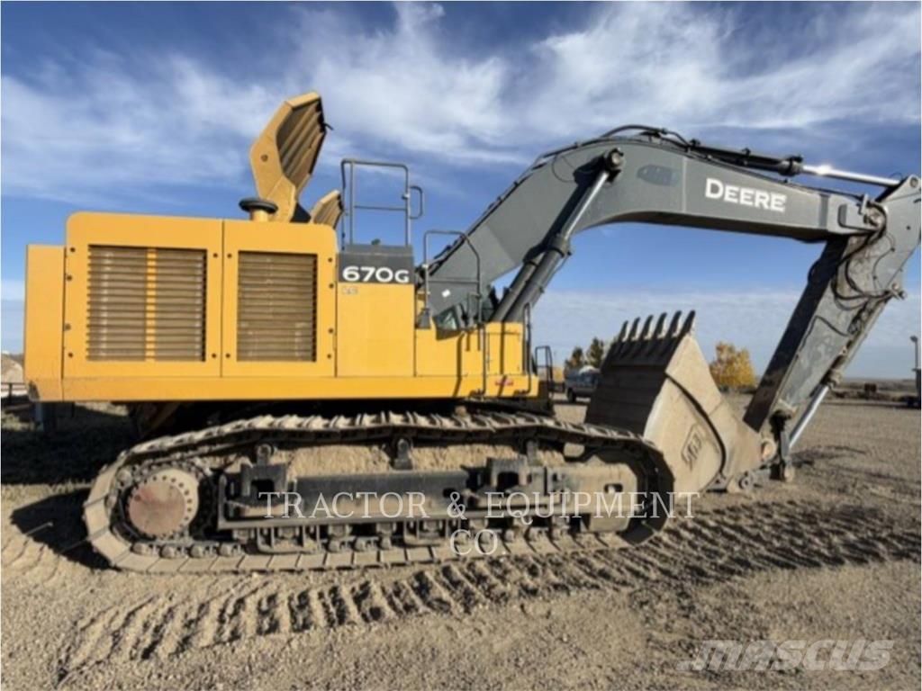 John Deere 670G Гусеничні екскаватори