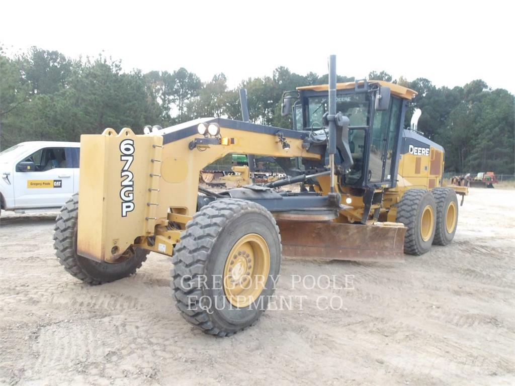John Deere 672GP Γκρέιντερς