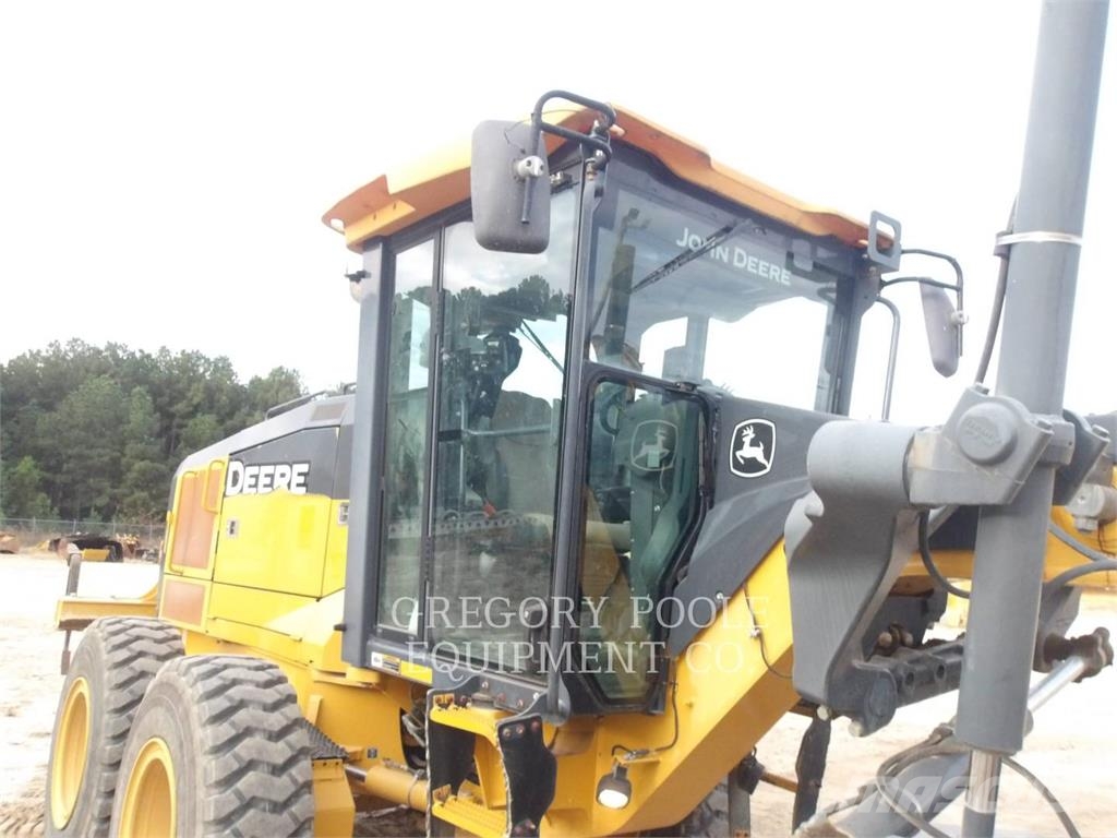 John Deere 672GP Γκρέιντερς
