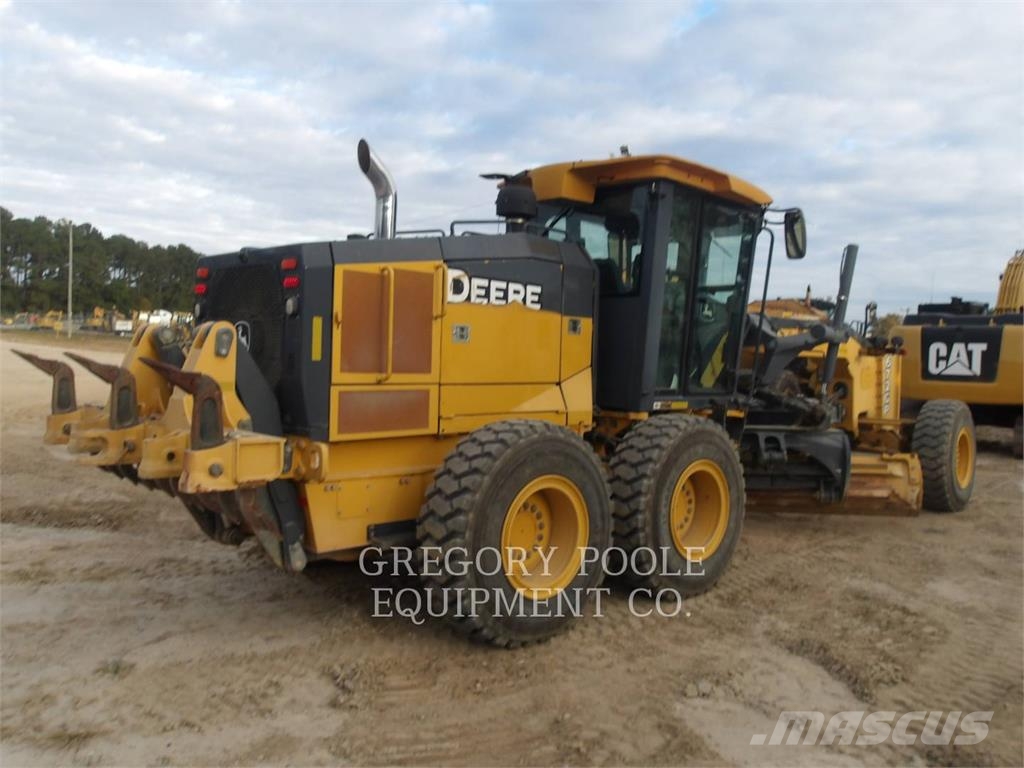 John Deere 672GP Γκρέιντερς