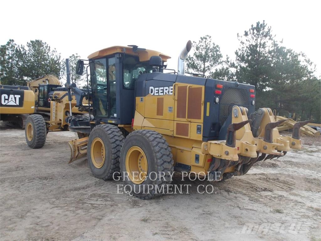 John Deere 672GP Γκρέιντερς