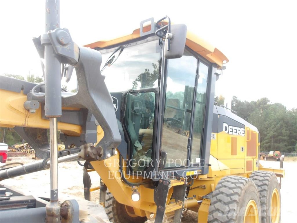 John Deere 672GP Γκρέιντερς
