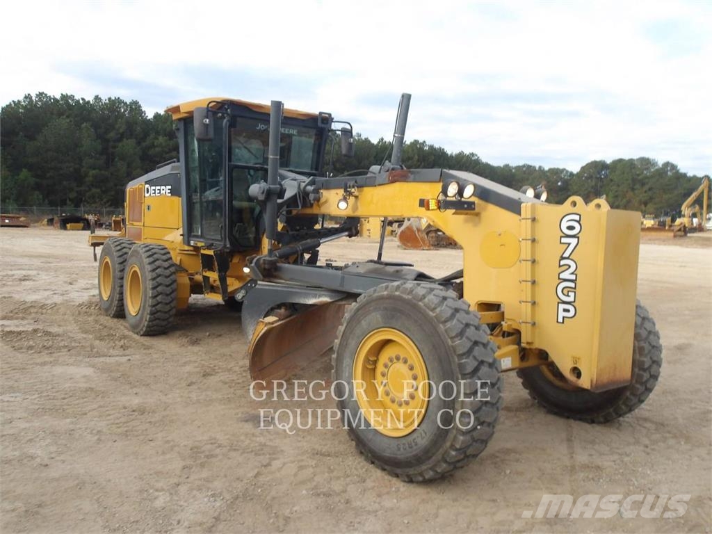 John Deere 672GP Γκρέιντερς
