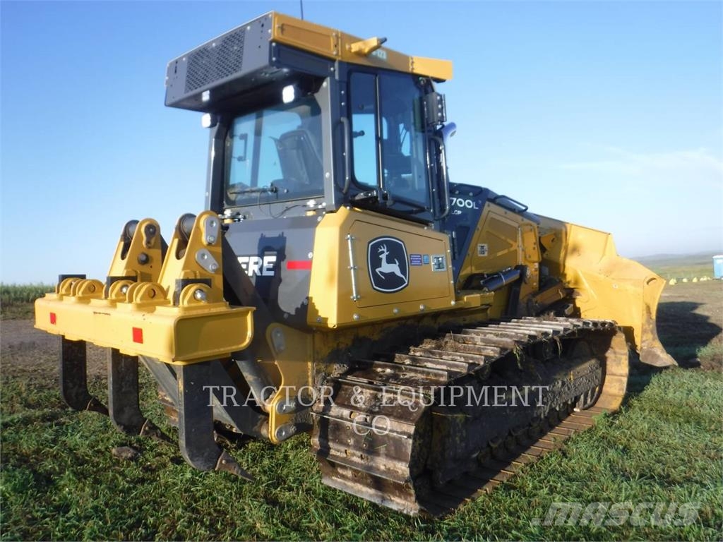 John Deere 700L Buldožeri guseničari