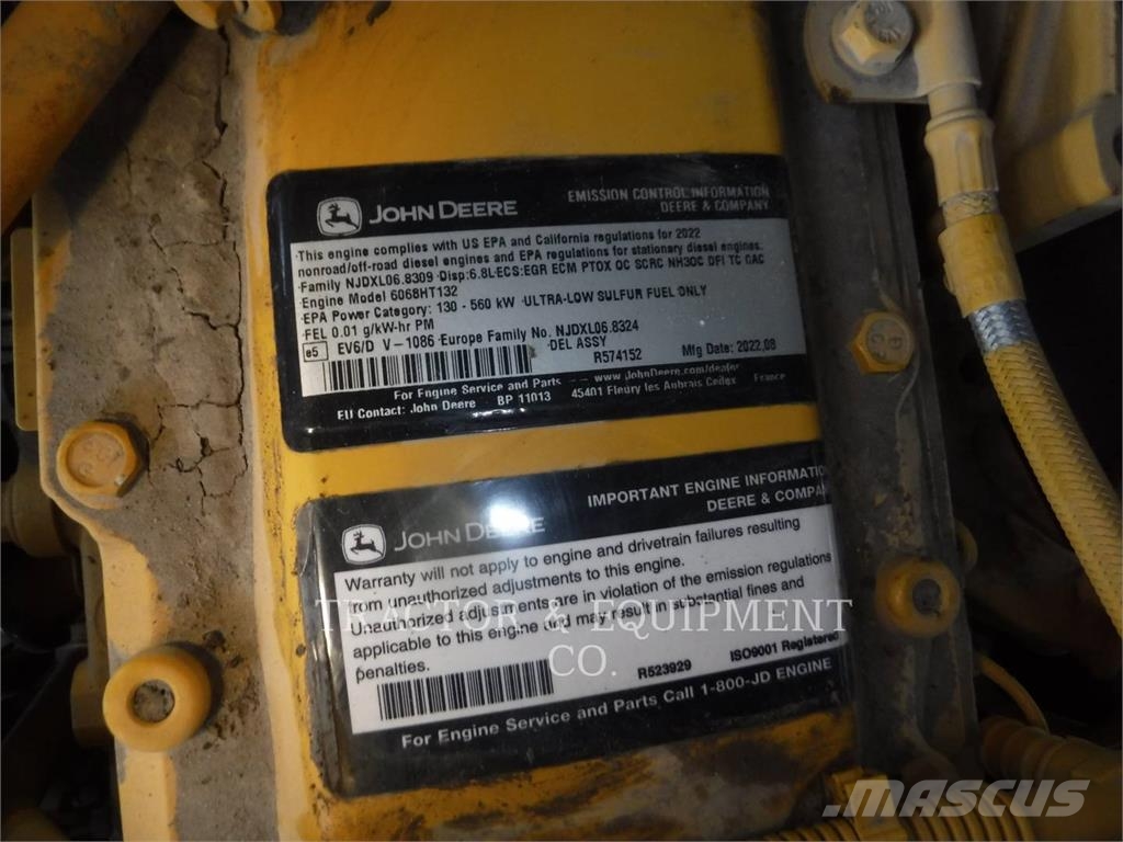 John Deere 700L Buldožeri guseničari