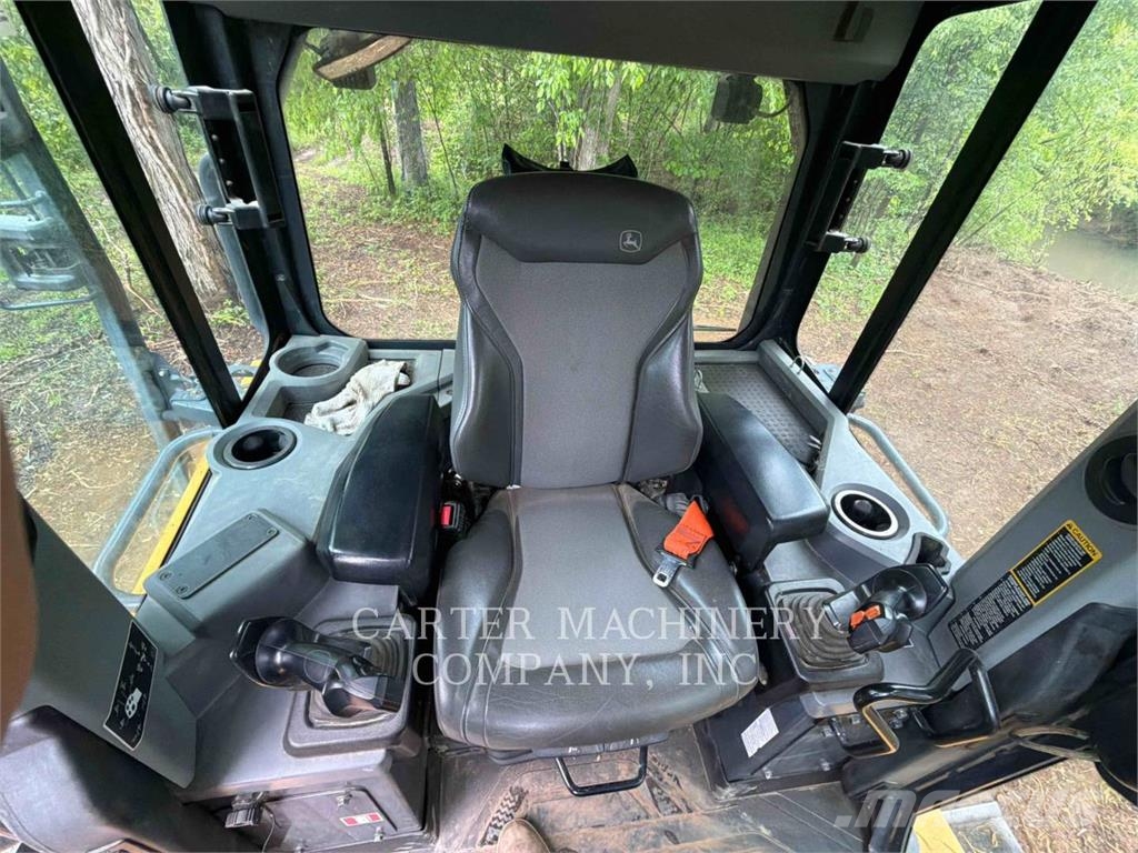 John Deere 700L LGP Bulldozer på larvebånd
