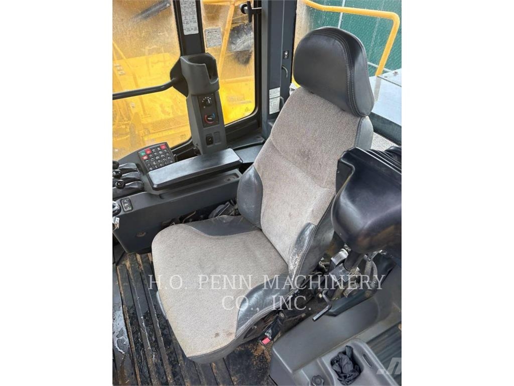 John Deere 744 Cargadoras sobre ruedas
