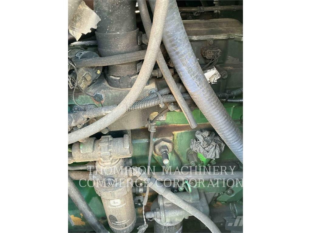 John Deere 748H Väljaveotraktorid