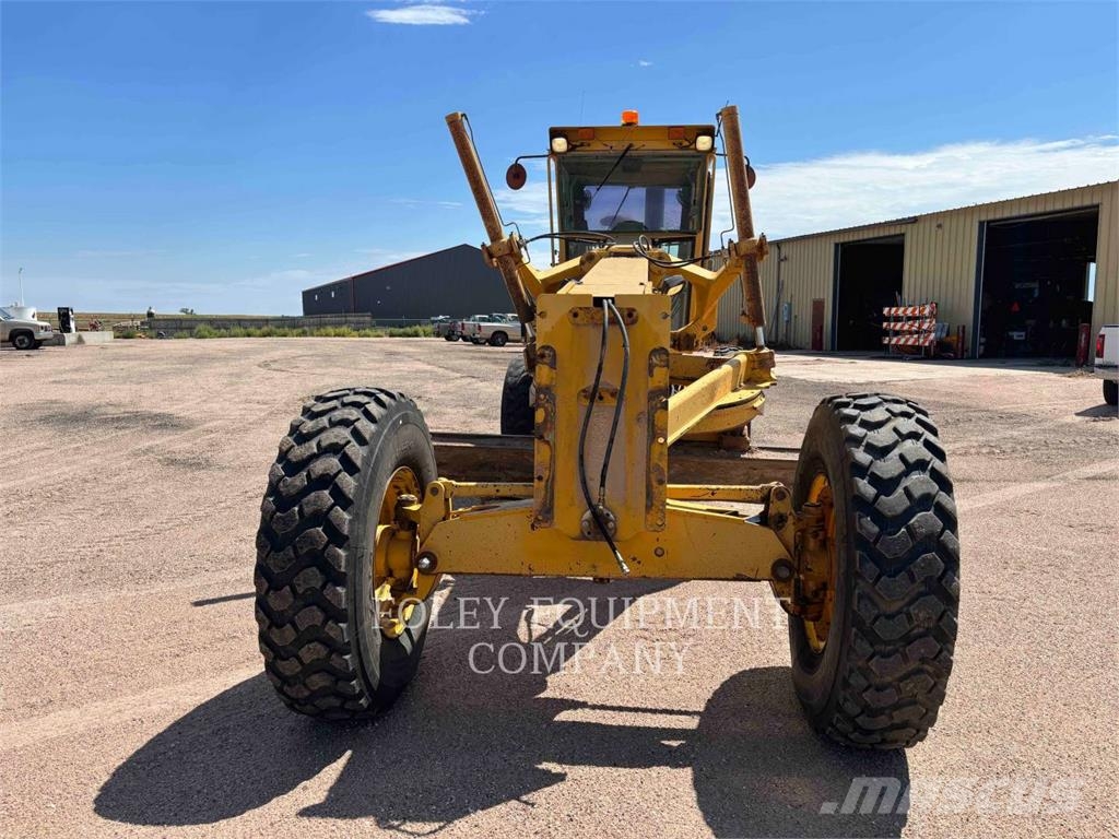 John Deere 770BH Grederji