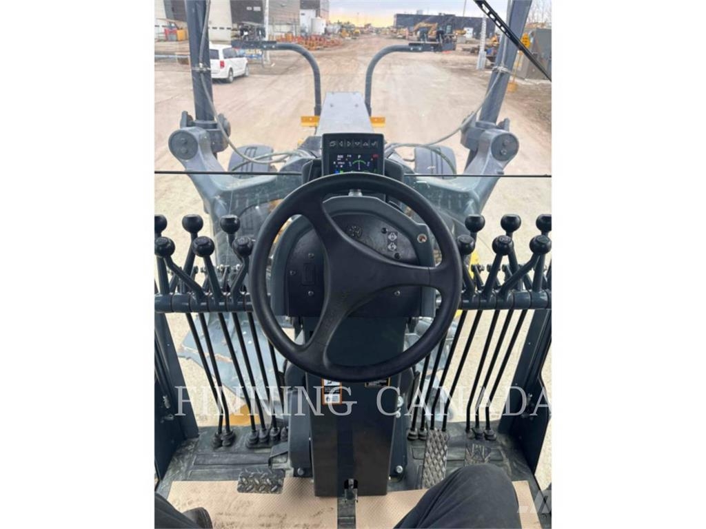 John Deere 770G معدات تمهيد الطرق