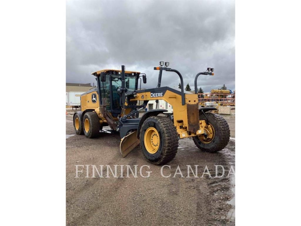 John Deere 772G Grejdery