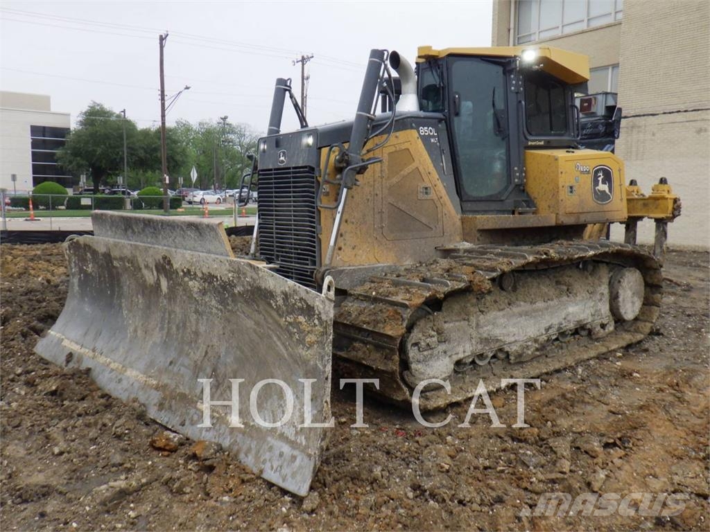 John Deere 850L WLT بلدوزرات مجنزرة