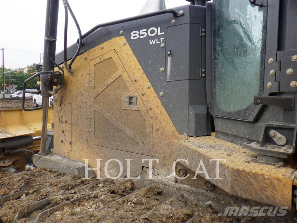 John Deere 850L WLT بلدوزرات مجنزرة