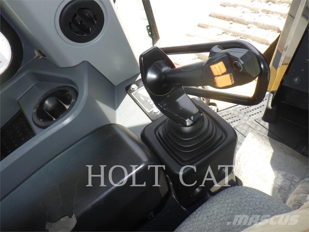 John Deere 850L WLT بلدوزرات مجنزرة