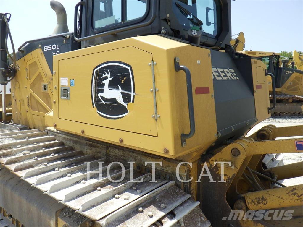 John Deere 850L WLT بلدوزرات مجنزرة
