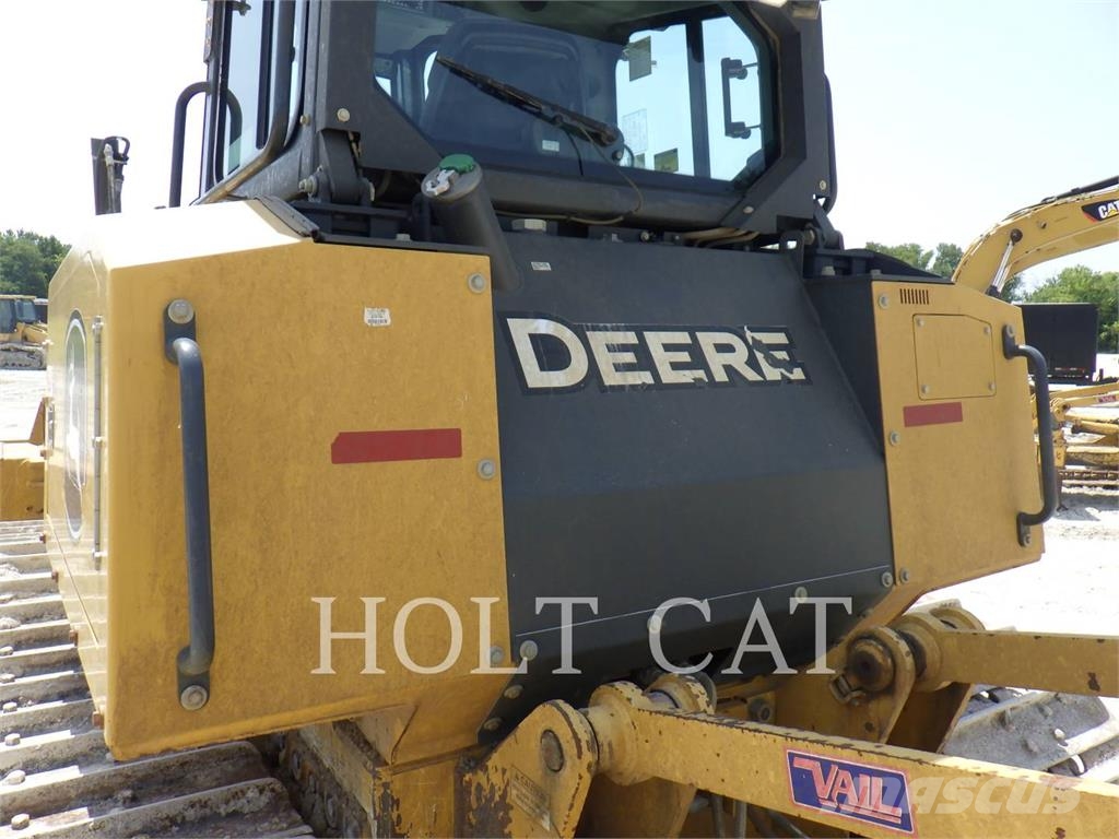 John Deere 850L WLT بلدوزرات مجنزرة
