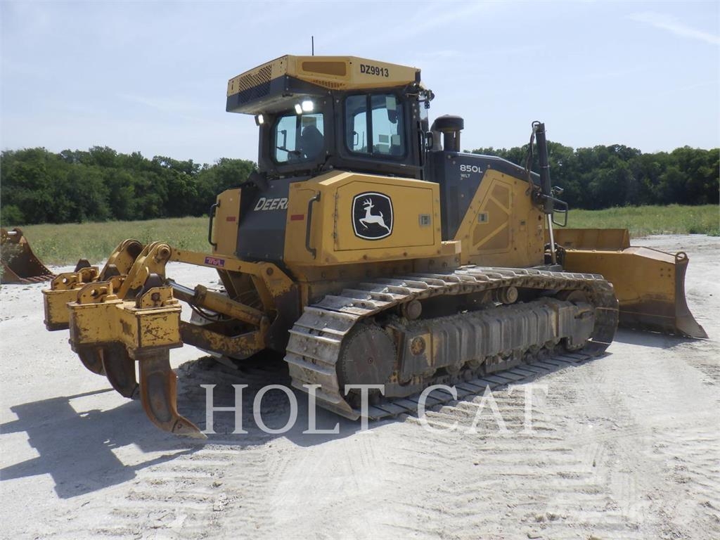 John Deere 850L WLT بلدوزرات مجنزرة