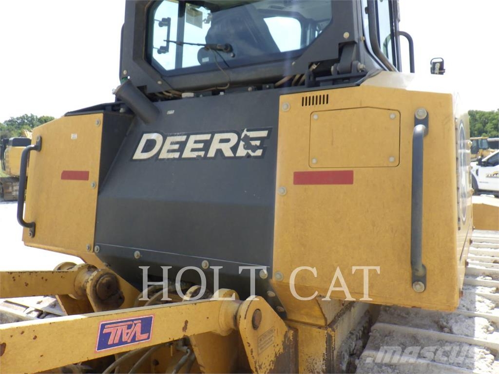 John Deere 850L WLT بلدوزرات مجنزرة