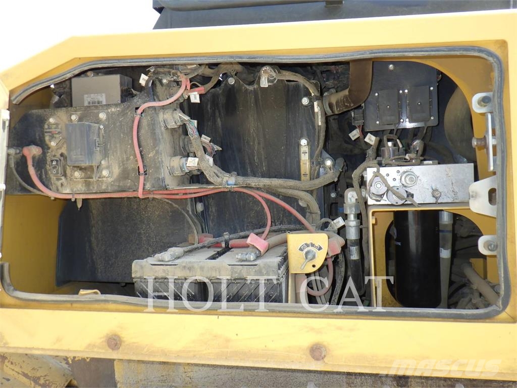 John Deere 850L WLT بلدوزرات مجنزرة