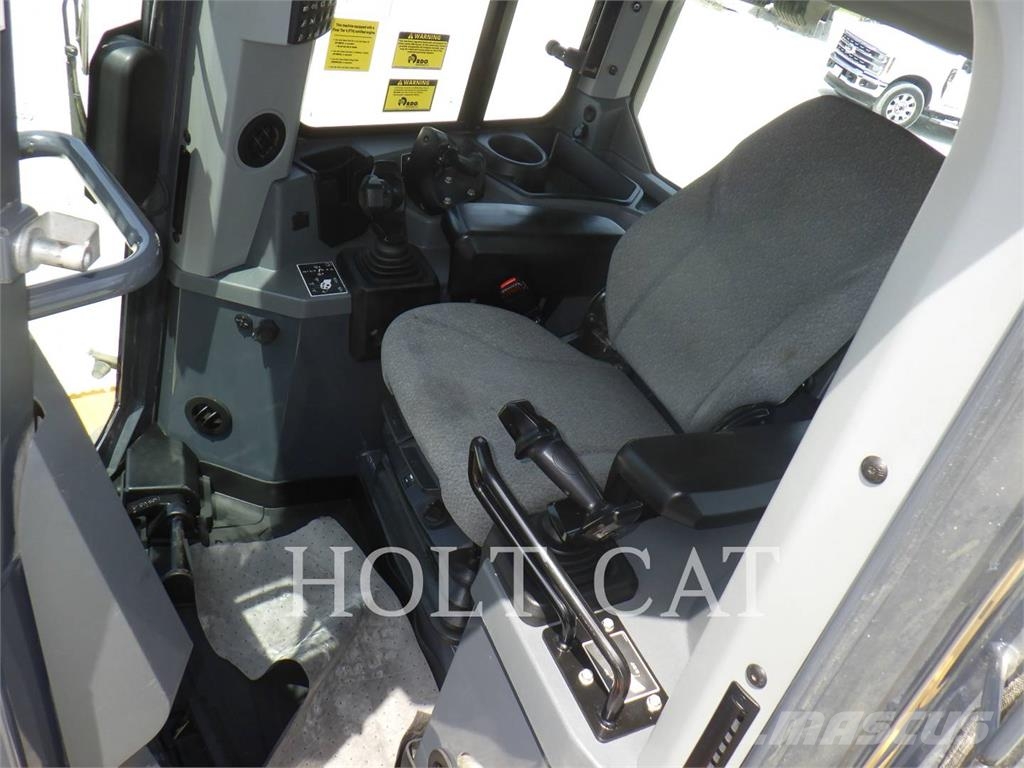 John Deere 850L WLT بلدوزرات مجنزرة
