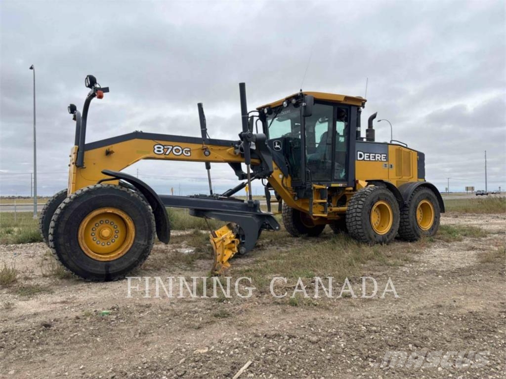 John Deere 870G معدات تمهيد الطرق