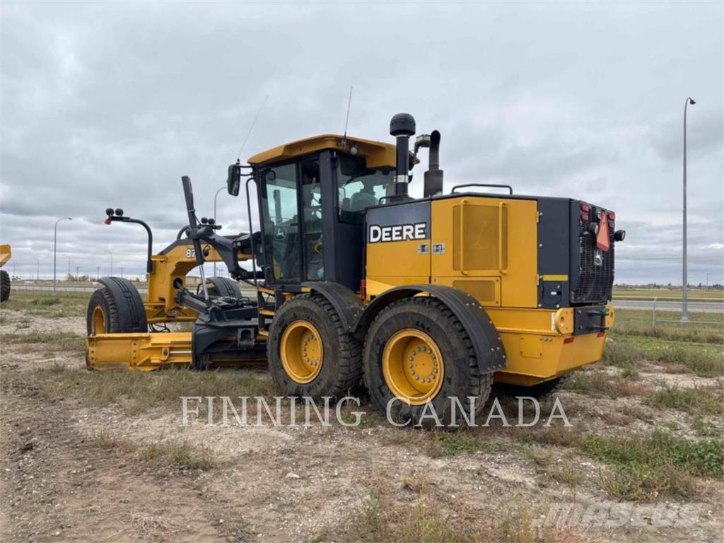 John Deere 870G معدات تمهيد الطرق