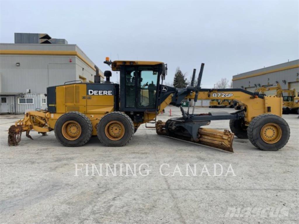 John Deere 872GP AWD معدات تمهيد الطرق