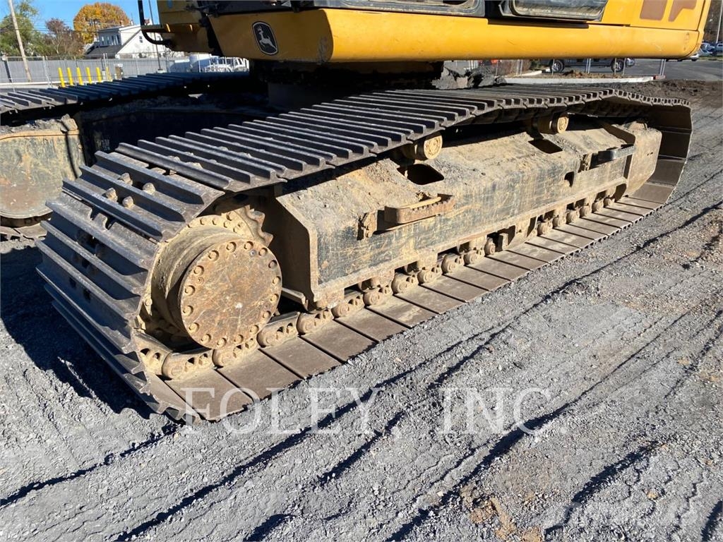 John Deere & CO. 300G حفارات زحافة