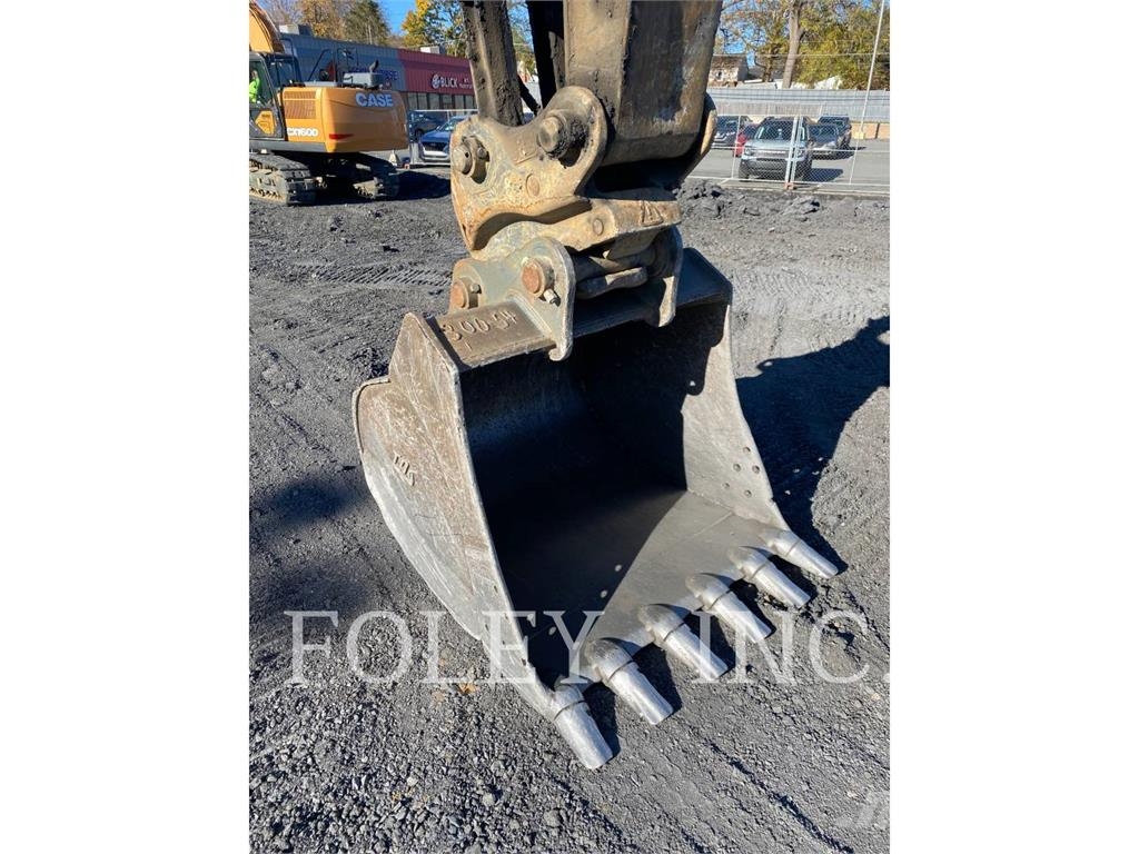John Deere & CO. 300G حفارات زحافة