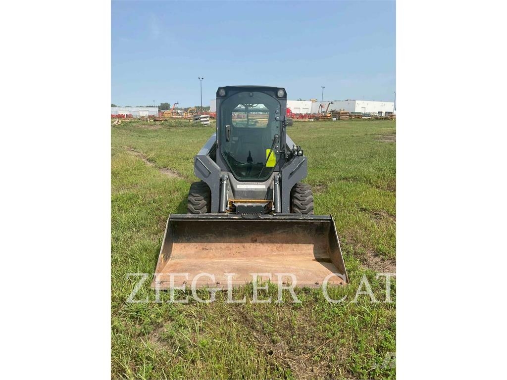 John Deere & CO. 318D Skid steer loaders